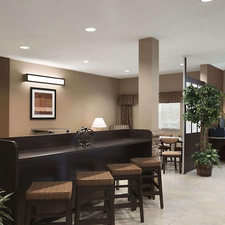 Sonesta Essential Fairmont Ξενοδοχείο Εξωτερικό φωτογραφία