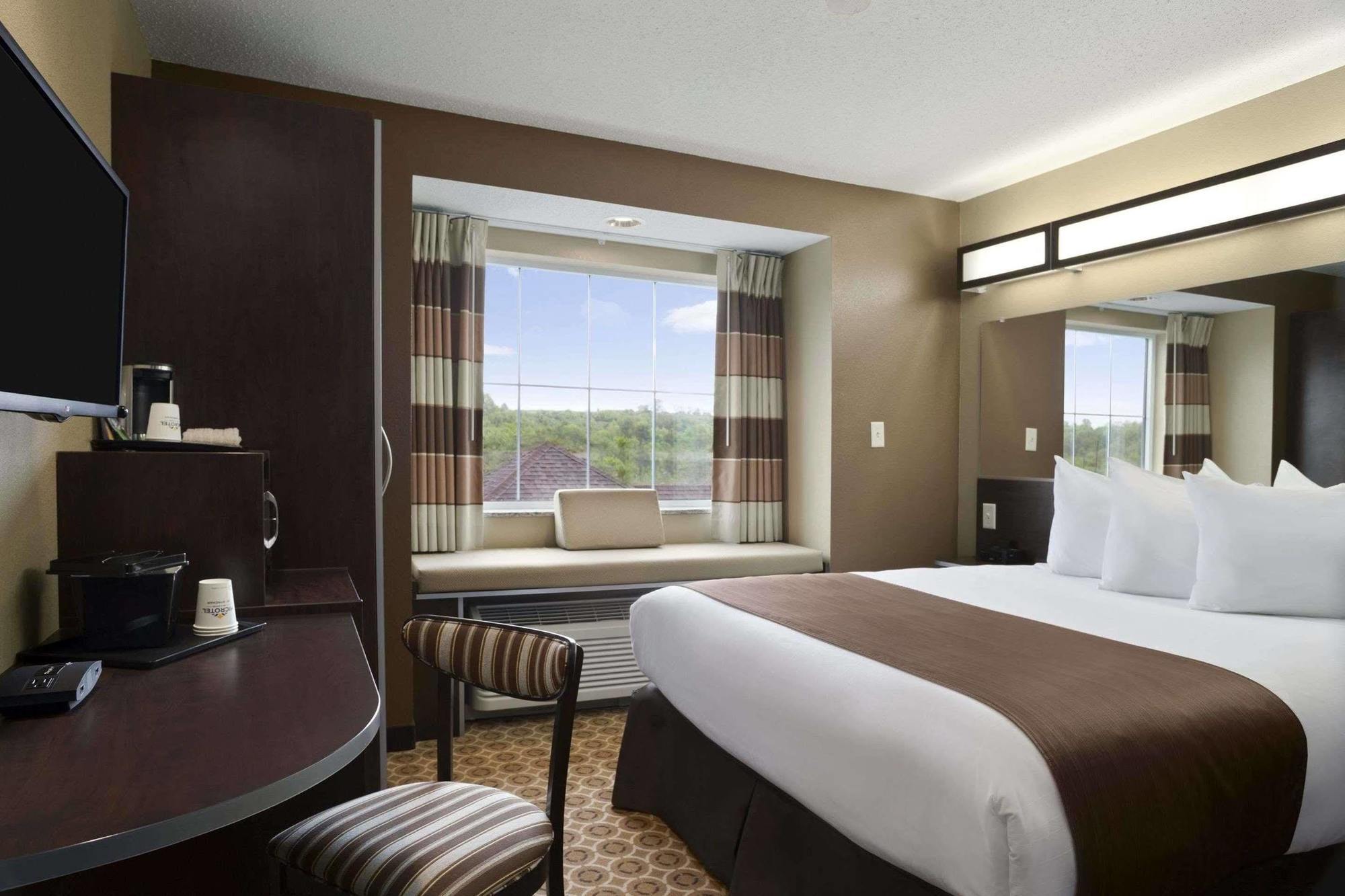 Sonesta Essential Fairmont Ξενοδοχείο Εξωτερικό φωτογραφία